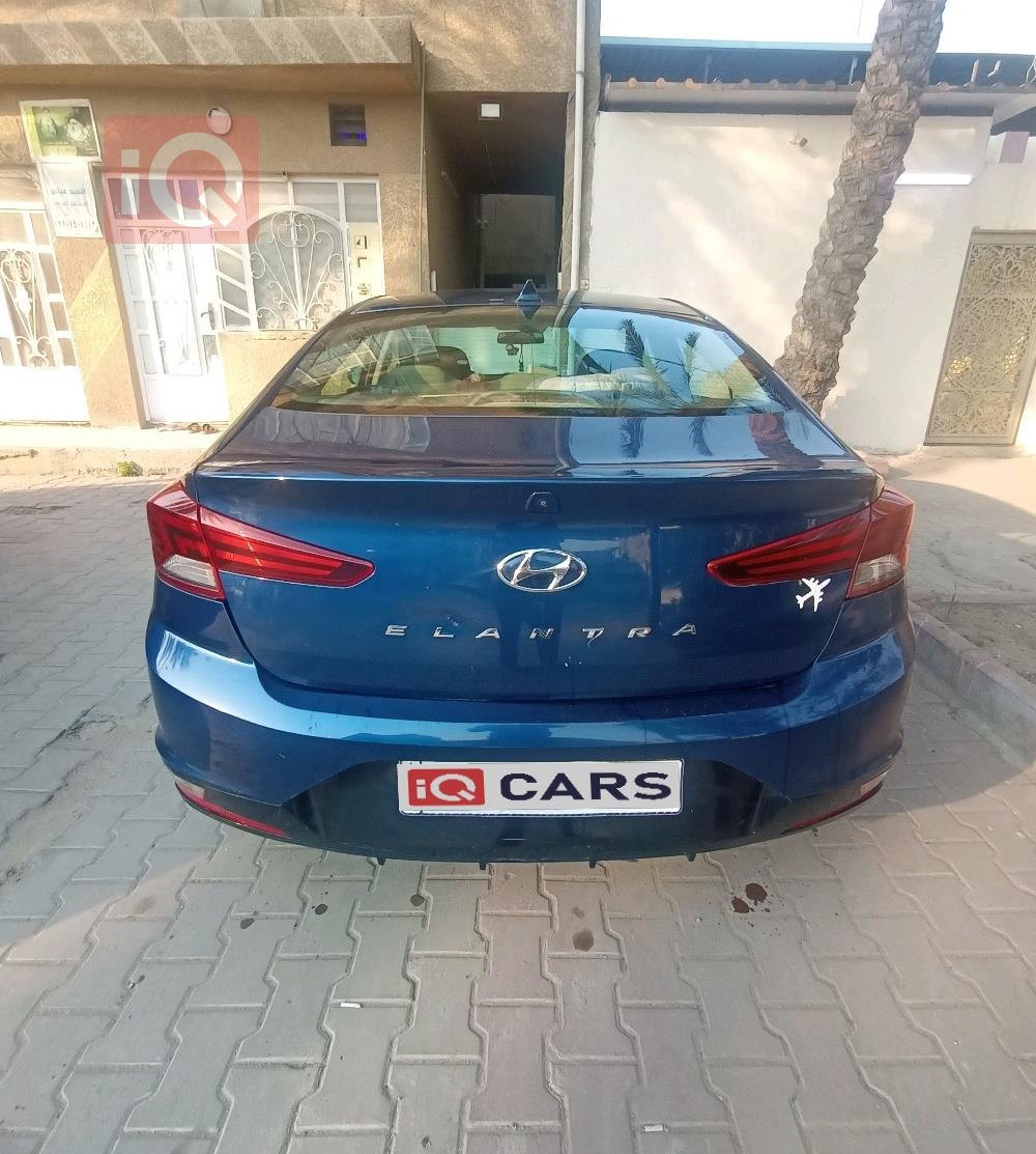 هيونداي النترا